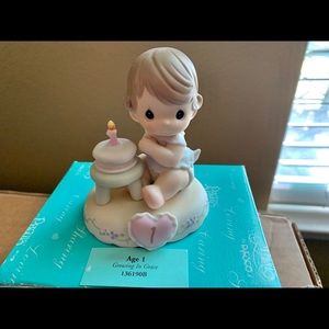 Precious Moments Figurine